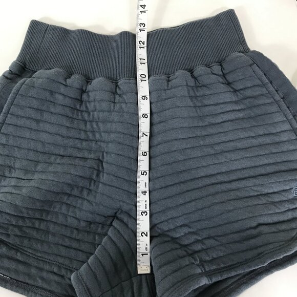 Everlane Organic Cotton Quilted Shorts Women's XS High Waisted Casual Athletic - Picture 5 of 8